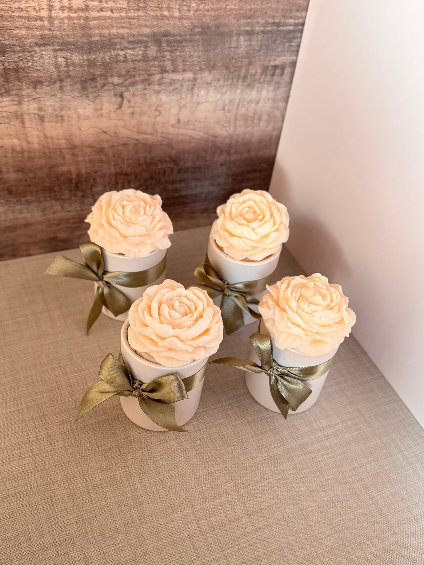 Peony Flower Bouquet Candle
Mini Peony Bouquet