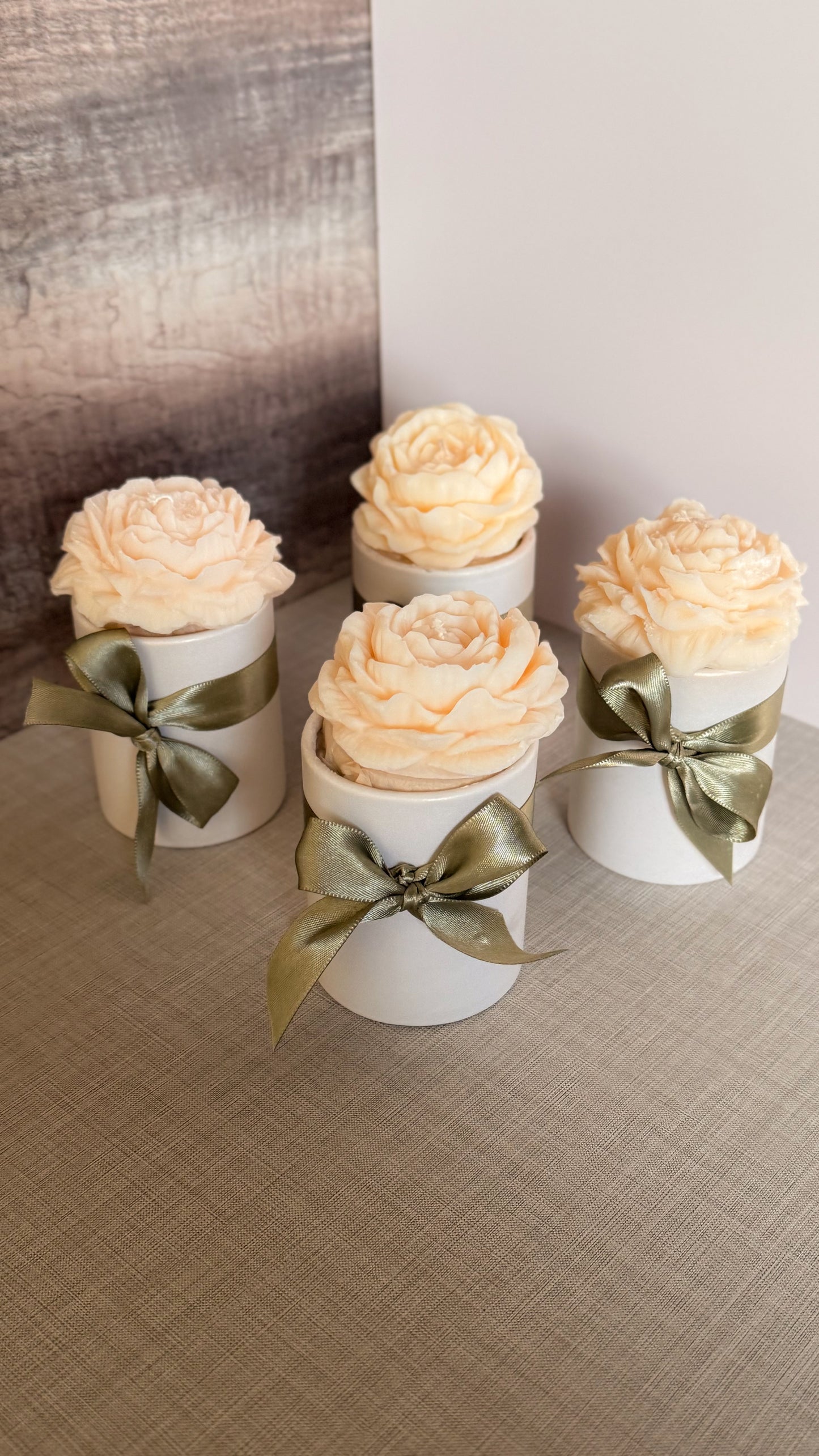 Peony Flower Bouquet Candle
Mini Peony Bouquet